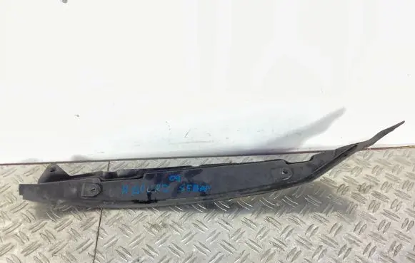 Fender end trim