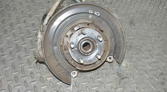 Subaru Forester SJ Rear wheel hub