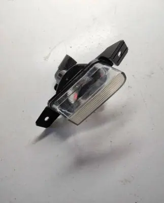 Volkswagen Tiguan Reverse light 5N0941072 0101200