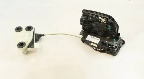 BMW X6M F86 Front door soft close latching motor 7419839 51207419839 7281945