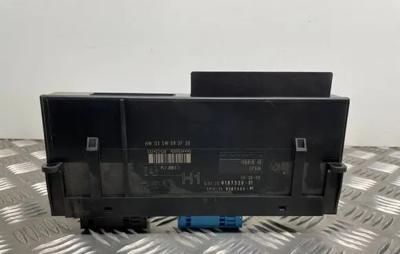 BMW 3 E90 E91 Comfort/convenience module 9187536 9187535