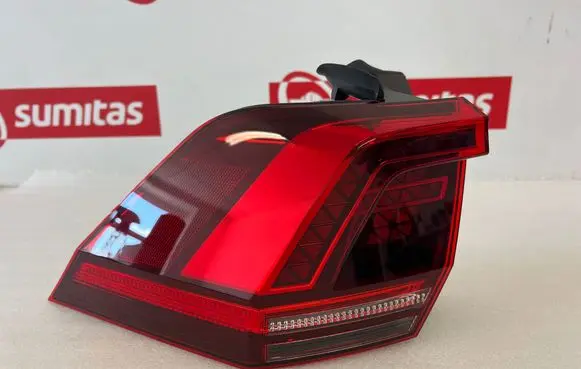 Volkswagen Tiguan Rear/tail lights 2SD01252101 5NA945207F 00753581