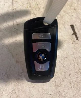 BMW 5 F10 F11 Ignition key/card 