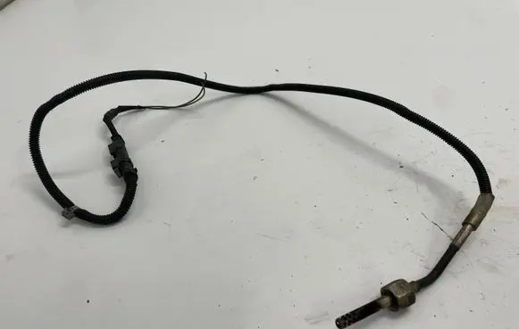 Mercedes-Benz CLA C117 X117 W117 Exhaust gas temperature sensor A0009057004