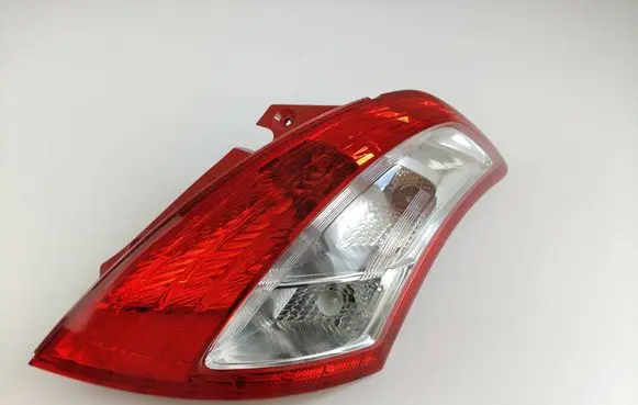 Suzuki Swift III Rear/tail lights 81010202