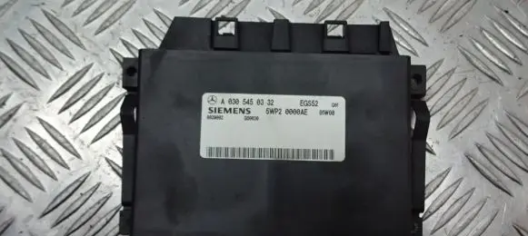 Mercedes-Benz C W203 Gearbox control unit/module 0305450332