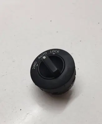 Nissan X-Trail T30 Differential lock switch 