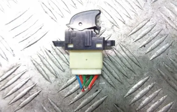 Mazda 6 Quarter vent window switch 