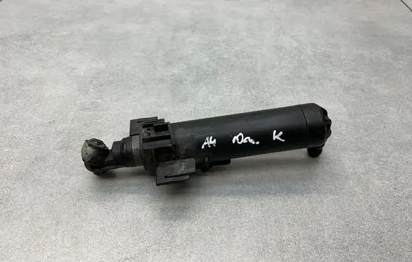 Audi A4 S4 B8 8K Headlight washer spray nozzle 8K0955101B