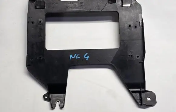 Volkswagen Touareg III Other exterior part 4M4907456