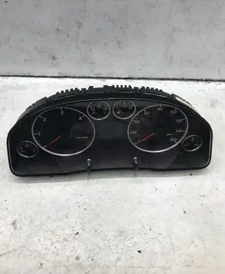 Audi A6 S6 C5 4B Speedometer (instrument cluster) 4B0920981J