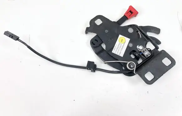 Volkswagen New Beetle Convertible roof lock/latch 1Y0871662A