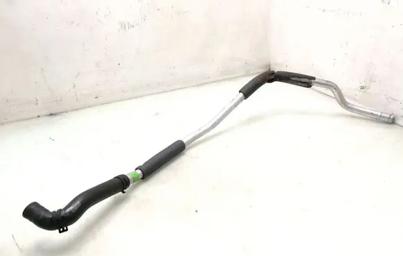 Mercedes-Benz C W203 Engine coolant pipe/hose A2038300115