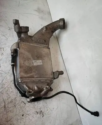 BMW X5 F15 Intercooler radiator 7823886 72324850