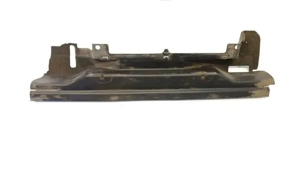 BMW 3 E46 Top upper radiator support slam panel 8211467 51718211467