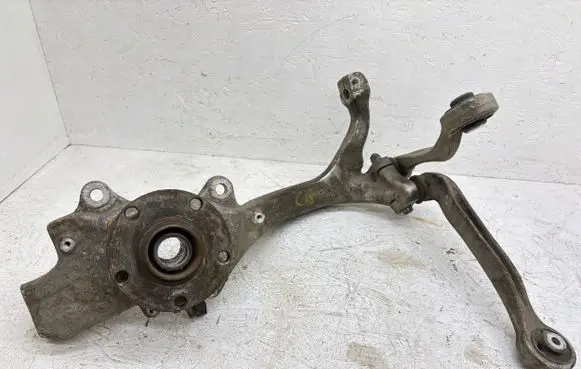 Audi A6 S6 C6 4F Front wheel hub spindle knuckle 4F0407242E 4F0258