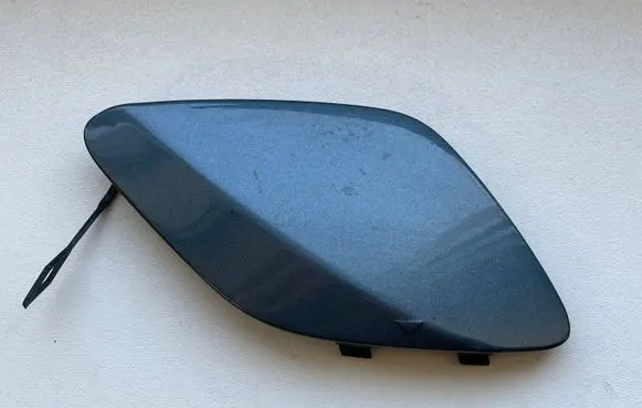 Mercedes-Benz A W176 Front tow hook cap/cover A1768850122 11279981 280010014