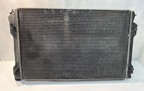 Audi A6 S6 C6 4F Coolant radiator 4F01212510