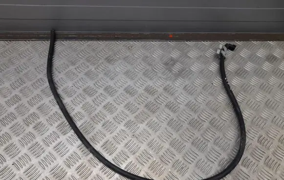 Mercedes-Benz CLS C218 X218 Headlight washer hose/pipe A2128600092