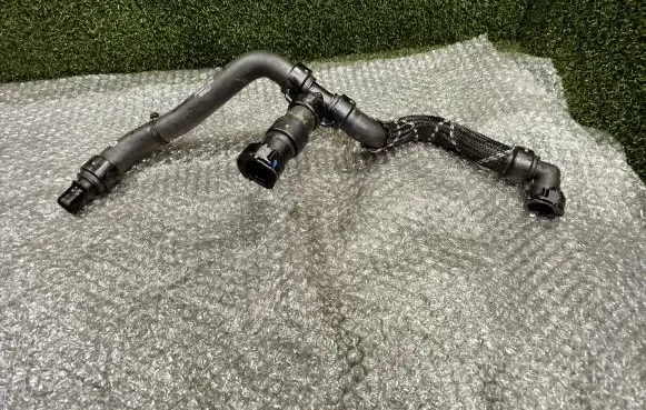 Renault Master III Engine coolant pipe/hose 212834559R