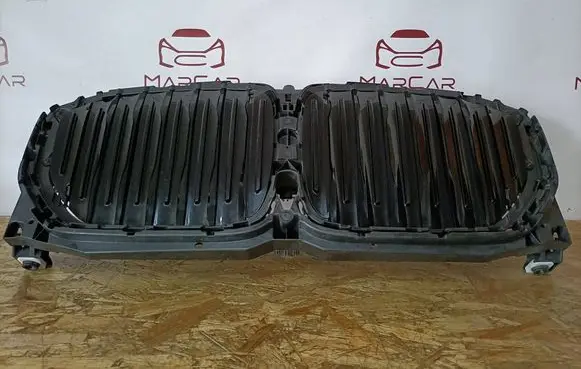 BMW X5M G05 F95 Intercooler air guide/duct channel 5113226775