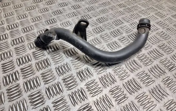 Audi A4 S4 B8 8K Engine coolant pipe/hose 04L121071H