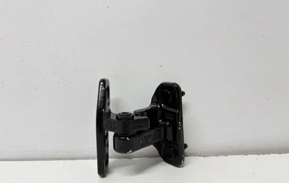 Mercedes-Benz EQC Rear door upper hinge 2004N293