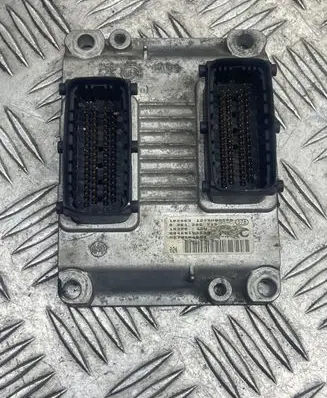 Alfa Romeo 147 Engine control unit/module 00468153630 1279H03578 0261206711