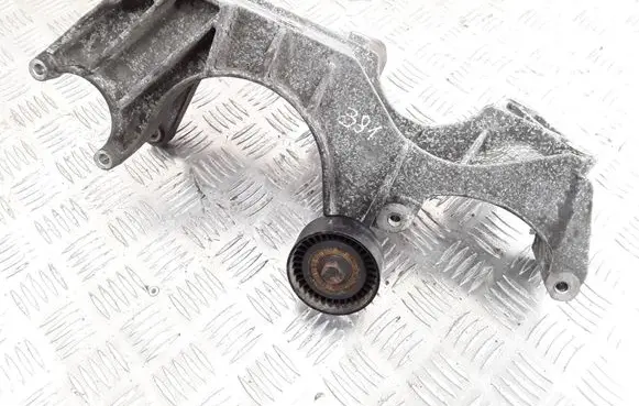 Volkswagen Phaeton Generator/alternator bracket 022260087