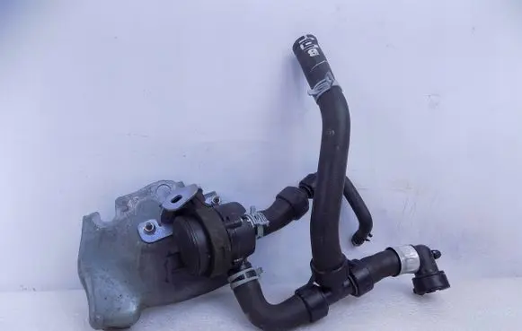 Renault Megane IV Electric auxiliary coolant/water pump 925164GA0A