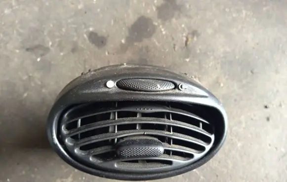 Ford Focus Dash center air vent grill 98ab19893akw
