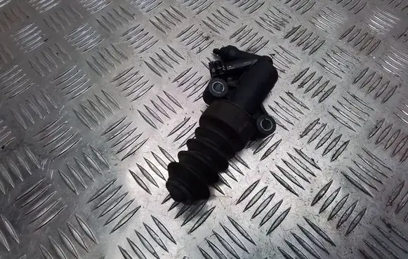 Mazda 2 Clutch slave cylinder D651-41920D