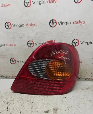 Toyota Avensis T220 Rear/tail lights 23280202