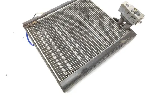 Air conditioning (A/C) radiator (interior)