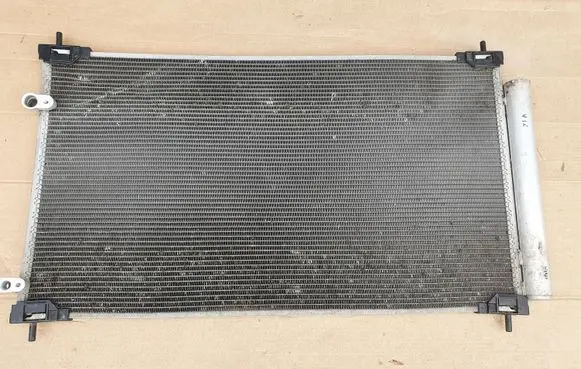 Toyota RAV 4 (XA40) A/C cooling radiator (condenser)