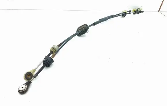 Chevrolet Trax Gear shift cable linkage 13172