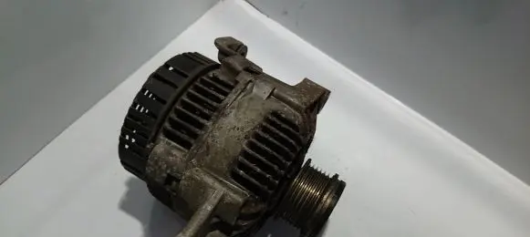 Renault Laguna I Generator/alternator