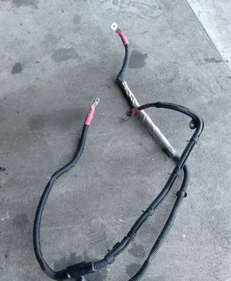 BMW 4 F32 F33 Positive cable (battery) 7823310