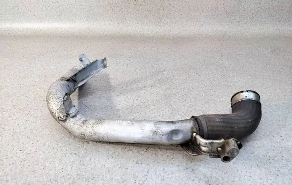 Volvo V60 Intercooler hose/pipe 31370288