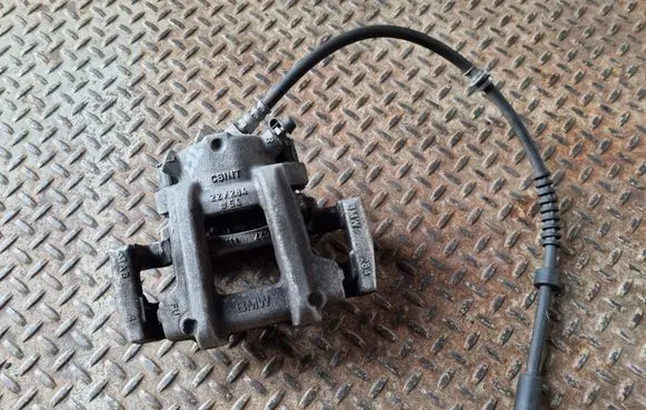 BMW 2 F22 F23 Front brake caliper