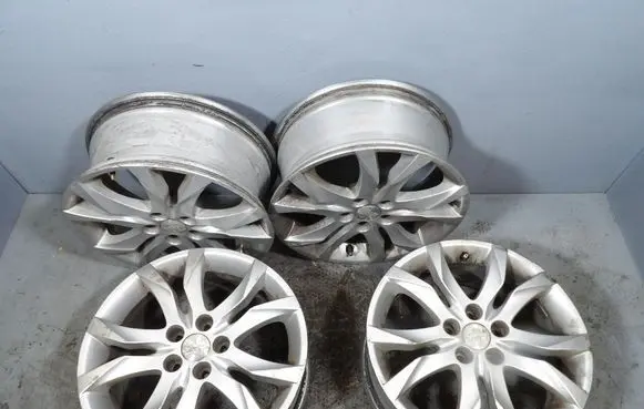 R17 alloy rim