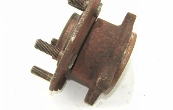 Peugeot 4007 Rear wheel hub