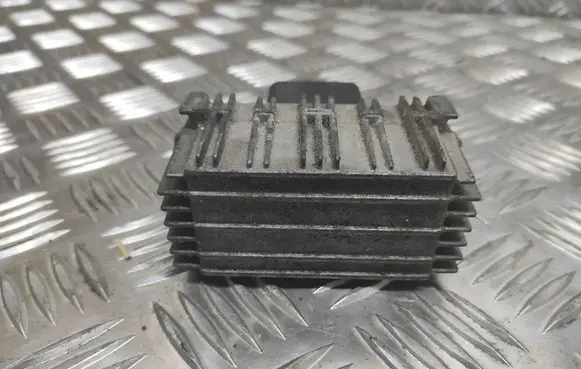 Opel Astra G Glow plug pre-heat relay 09132691
