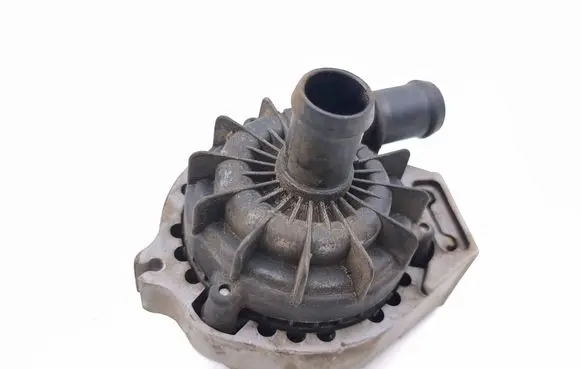 Audi Q4 Sportback e-tron Electric auxiliary coolant/water pump 1EA965567D