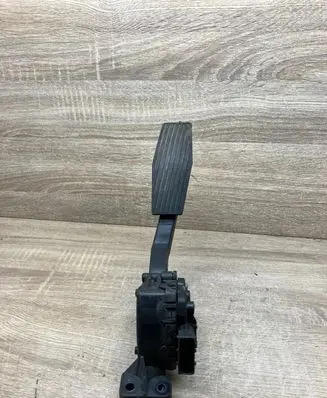 Opel Signum Accelerator throttle pedal 9186725 6PV00832201