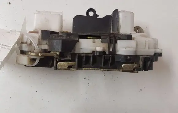Citroen C5 Front door lock
