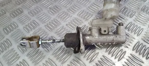 Mitsubishi Galant Clutch master cylinder