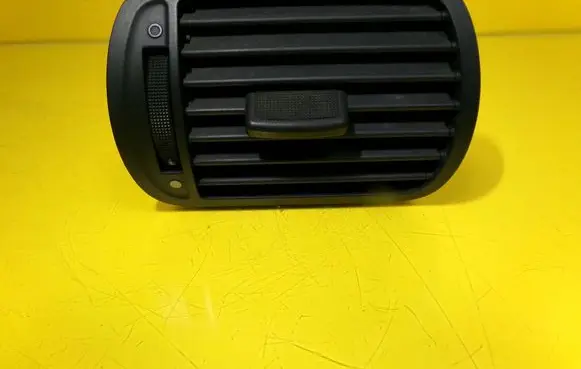 Audi A3 S3 8L Dashboard side air vent grill/cover trim 8L0820901