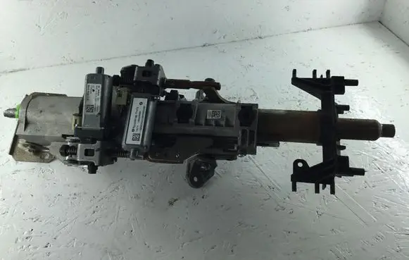 BMW X5 F15 Steering rack 746773 734394