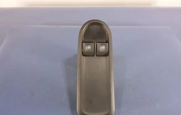 Dacia Duster Electric window control switch 254110431R